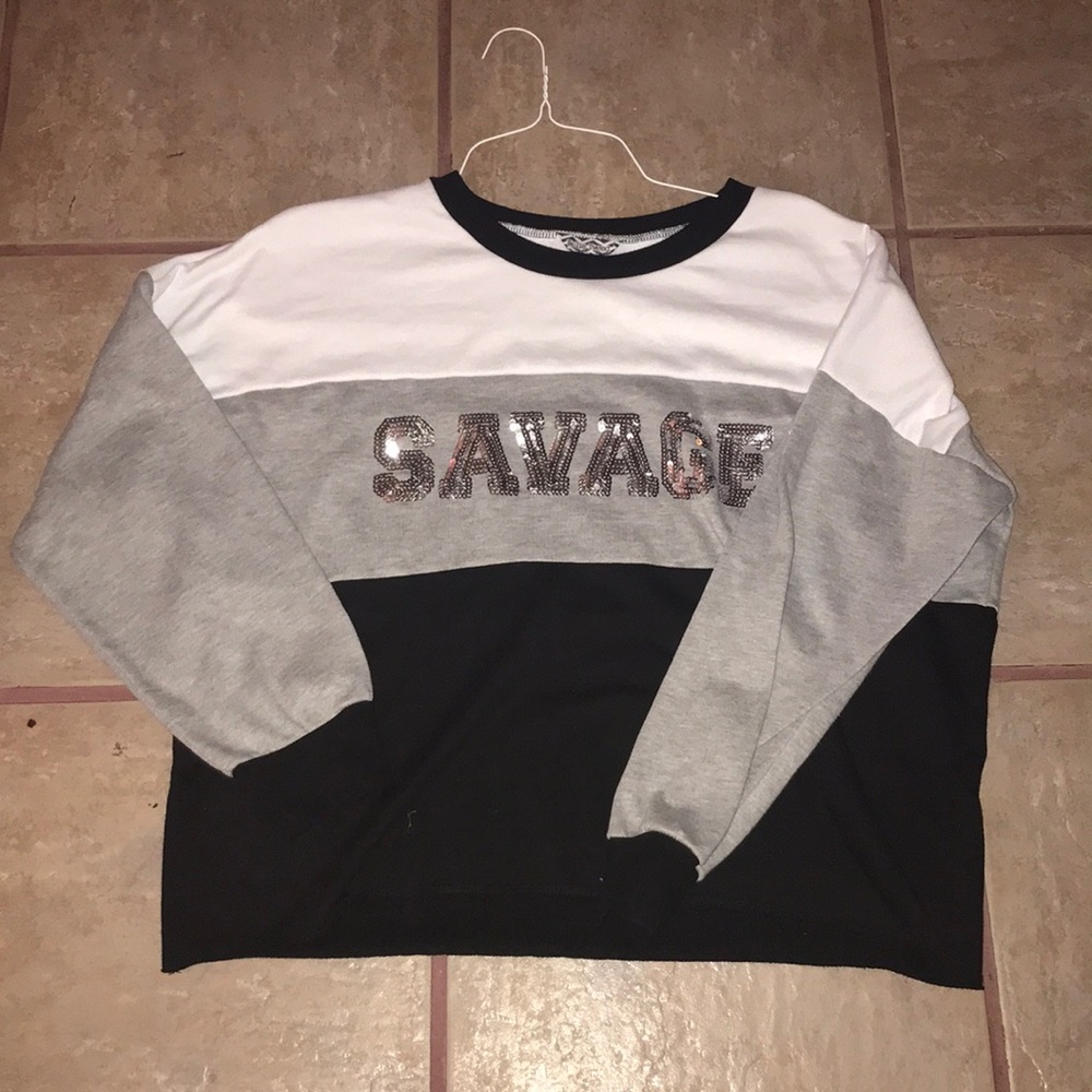 SWEATSHIRT